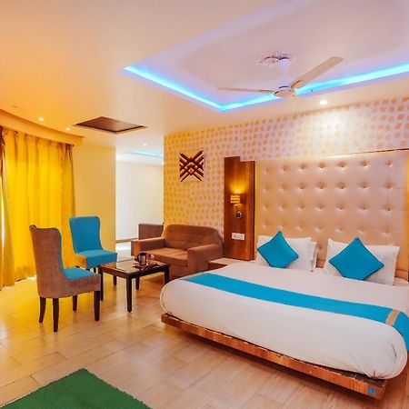 Nature Valley View Resort Mashobra !! Luxury Choice !! Gaming Zone !! Open Terrace !! Big Parking 심라 외부 사진