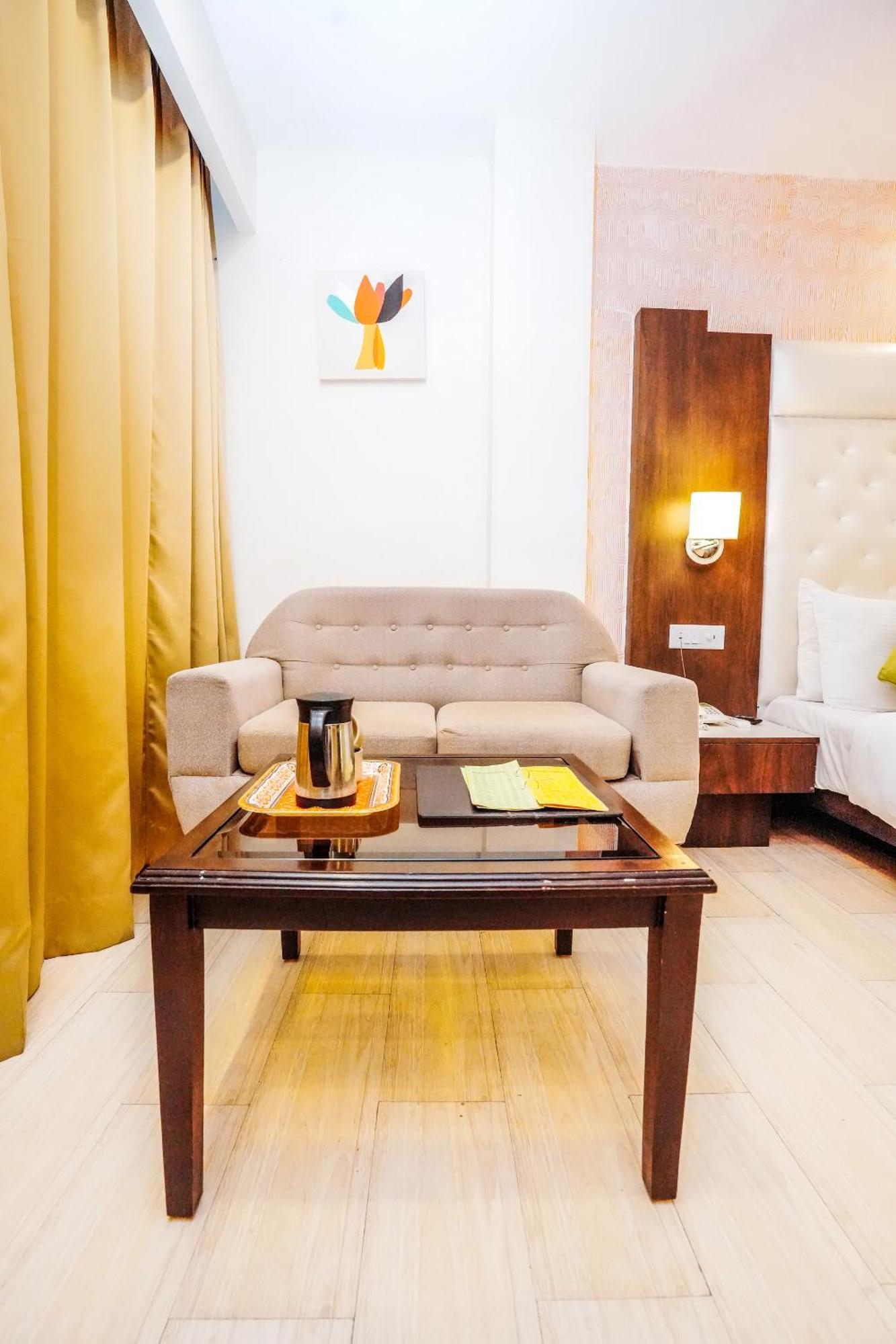 Nature Valley View Resort Mashobra !! Luxury Choice !! Gaming Zone !! Open Terrace !! Big Parking 심라 외부 사진