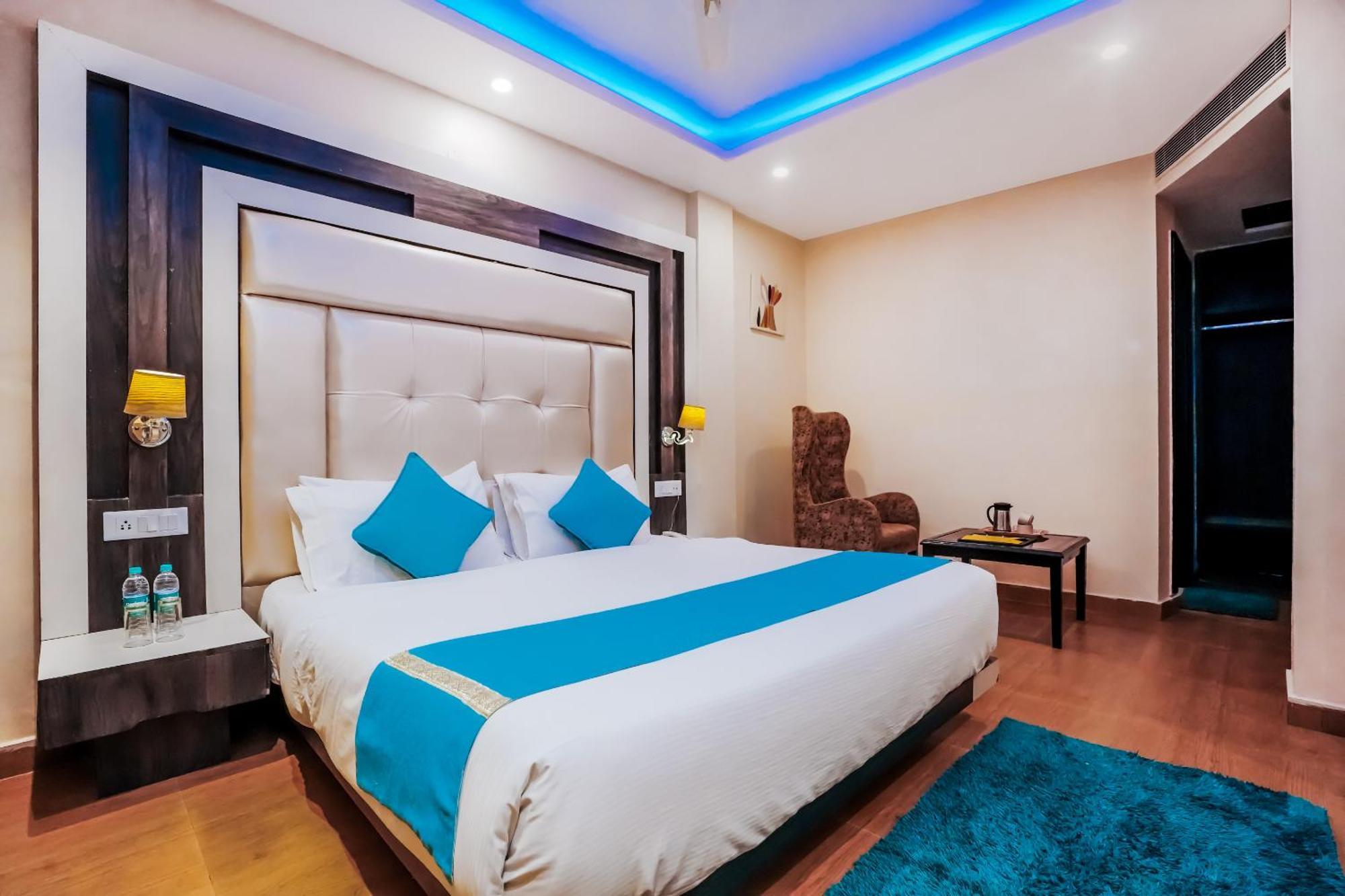 Nature Valley View Resort Mashobra !! Luxury Choice !! Gaming Zone !! Open Terrace !! Big Parking 심라 외부 사진